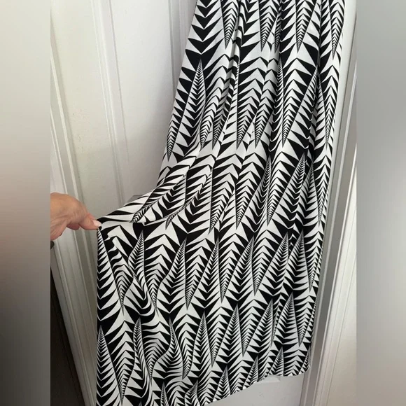 Gracia maxi dress Medium - Picture 4 of 9